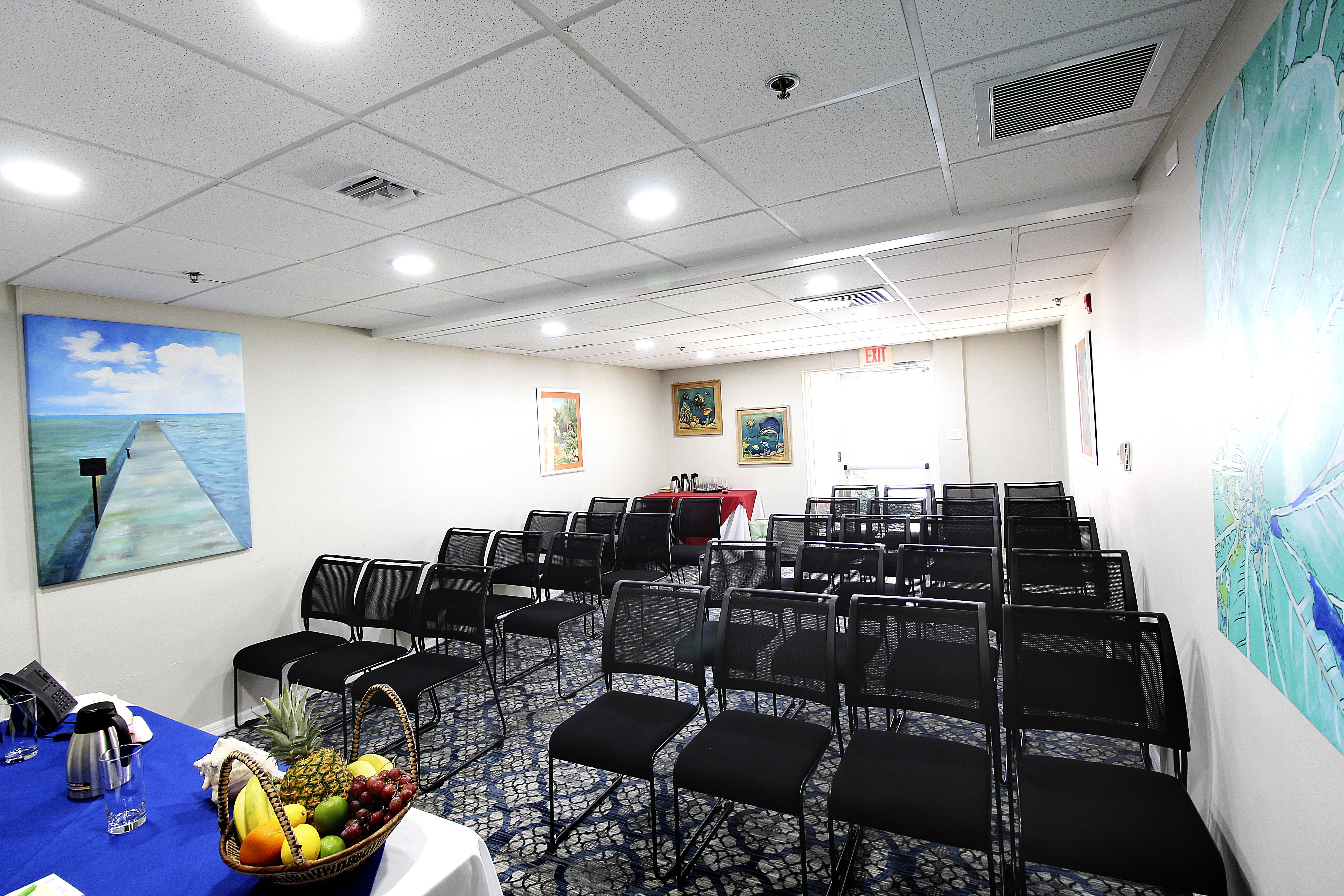 Resort The Grand Caymanian 3*