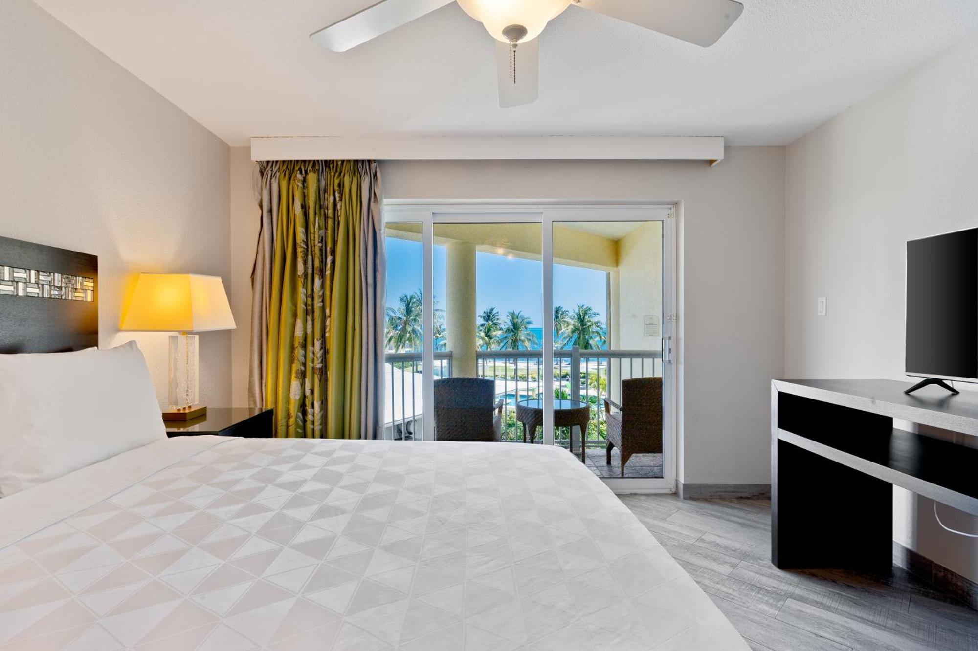 Resort The Grand Caymanian