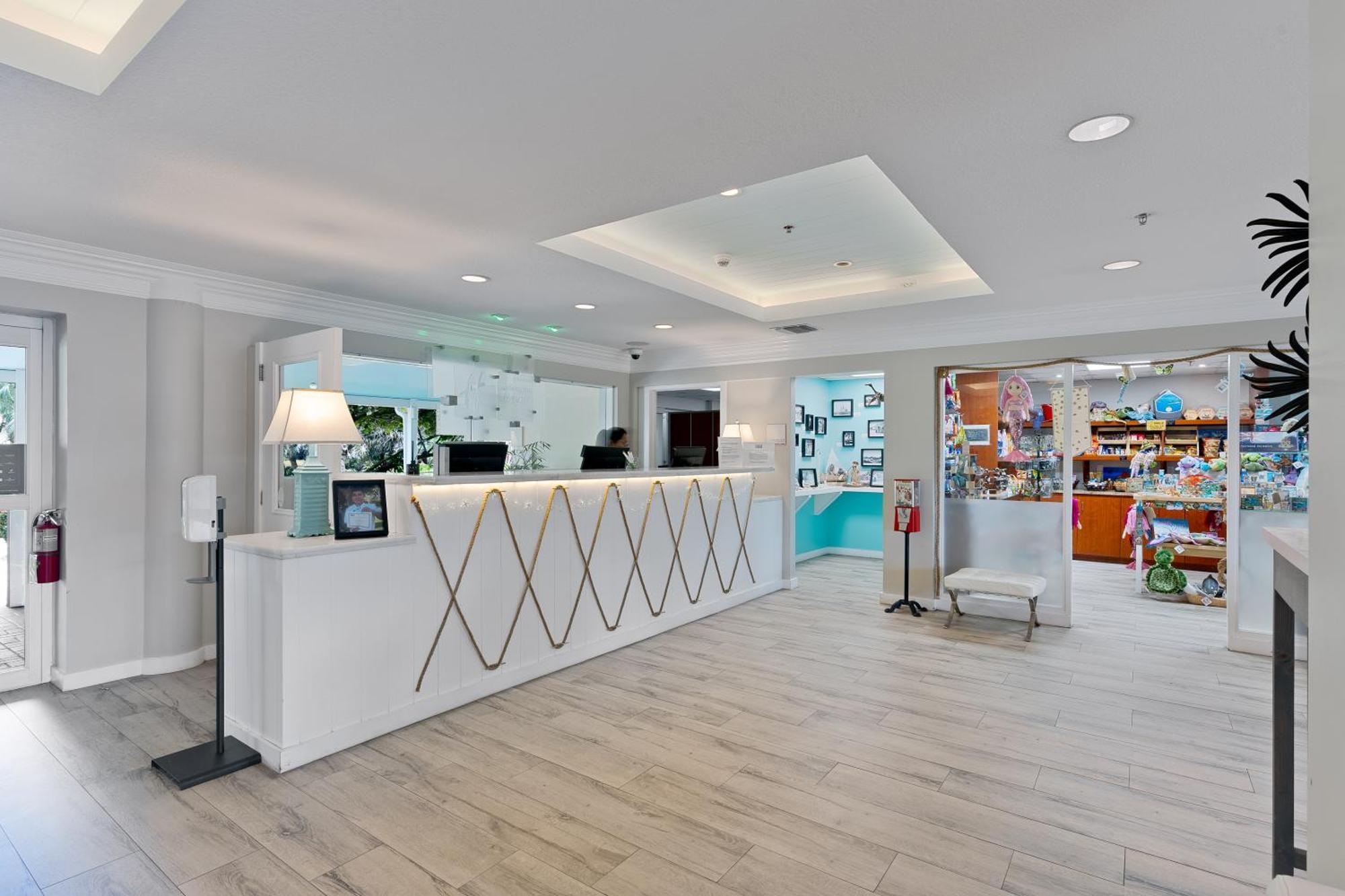 The Grand Caymanian Resort 3*
