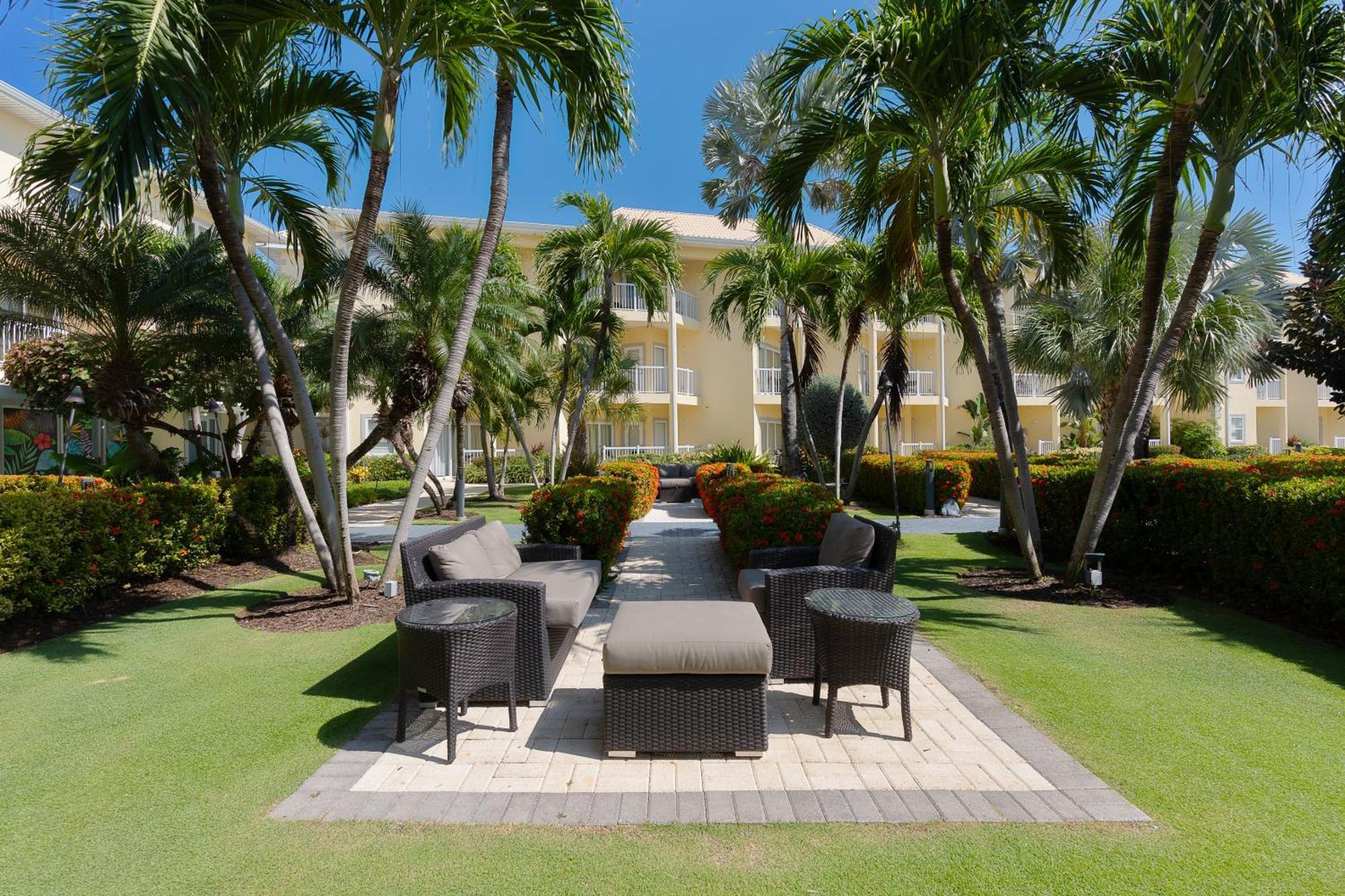 Resort The Grand Caymanian George Town